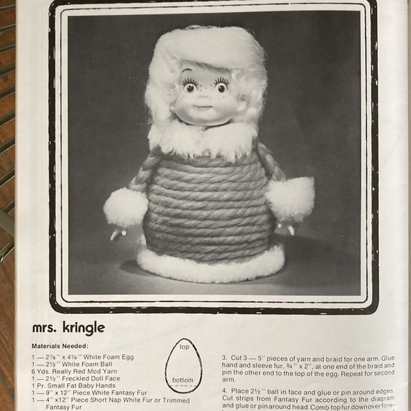 Pair of kitschy vintage 1970s crafting booklets - mod world crafts and macramé - Picture 8 of 10